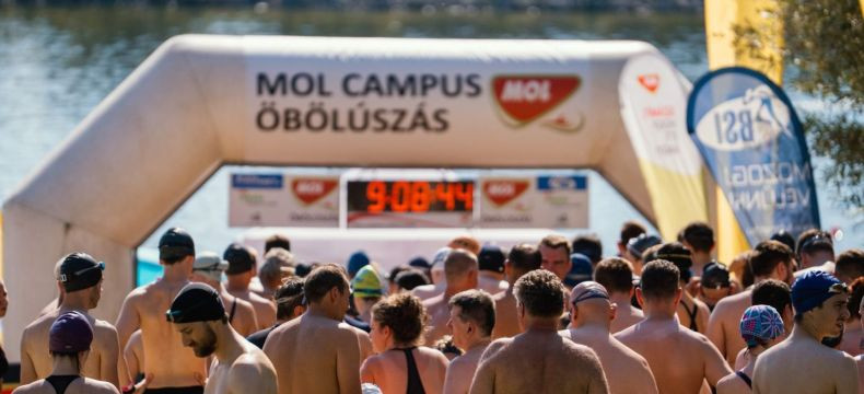Kétezren frissültek fel a Dunában a MOL Öbölúszásán