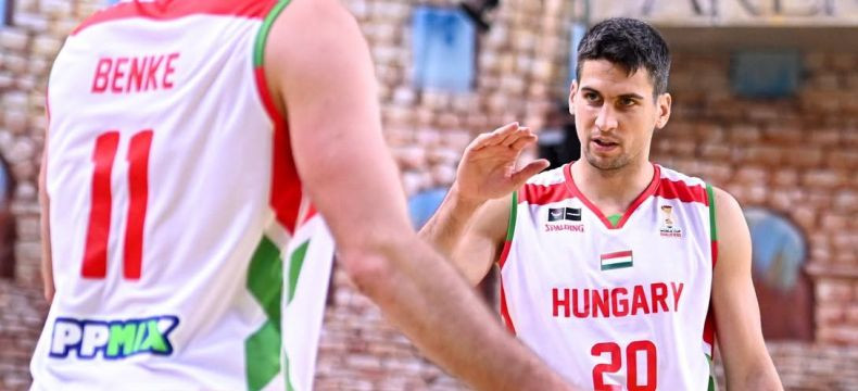 Oroszveréssel hangoltak a vb-selejtezőre a kosarasok